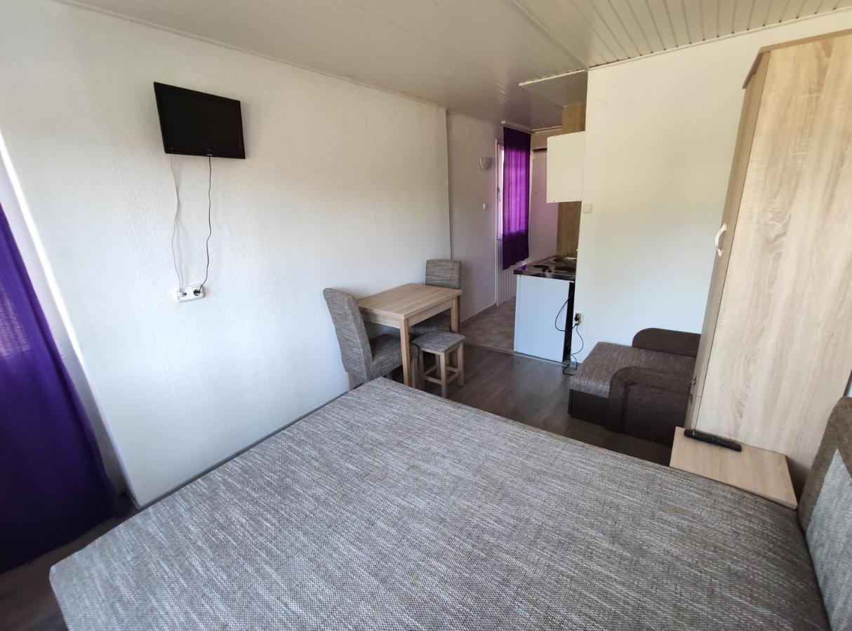 Ozone Apartman Siofok Bagian luar foto