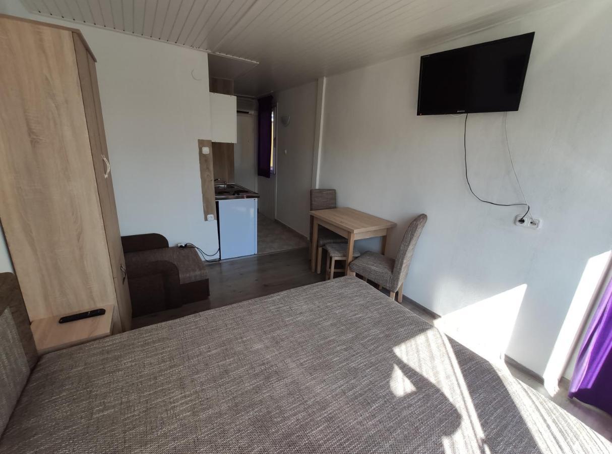 Ozone Apartman Siofok Bagian luar foto
